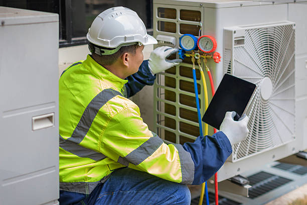 Professional Hvac technician working in Kingston, NJ